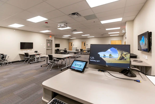 The University of Nevada, Las Vegas has rolled out 58 hyflex classrooms.